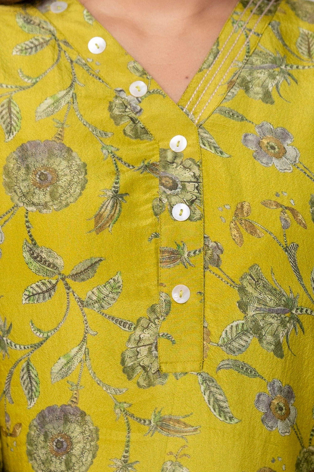Roselle Olive Jacquard Zari Kurta