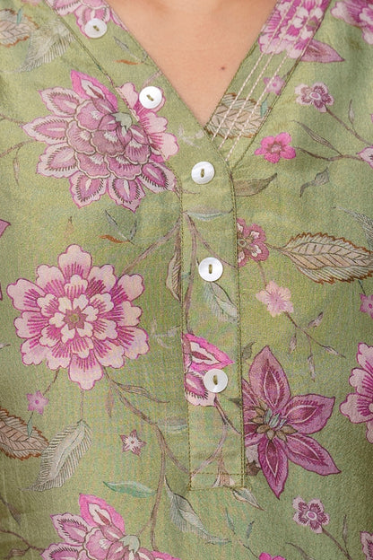 Aara Jaquard Zari Kurta