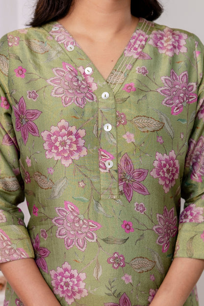 Aara Jaquard Zari Kurta